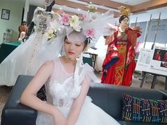-粤港芭莎美容美发化妆学校
