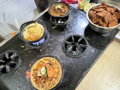 -老秦盖浇饭鸭子饭(回音必小区店)