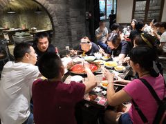 -红九格老火锅(三峡广场店)