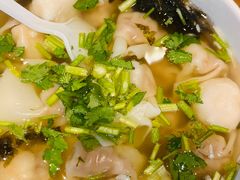 -手劲鱼丸馄饨铺(哈一百店)