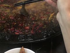-红九格老火锅(三峡广场店)