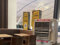 -麦当劳(深圳北站高铁店)