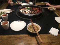 -纸盐河码头火锅(十八梯店)