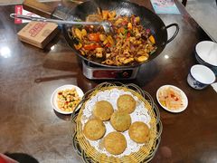 -富正毅三下锅(体育馆店)