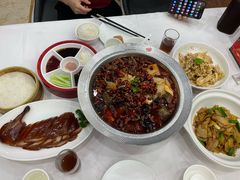 -红菜坊·烤鸭·川鲁宴(石园店)