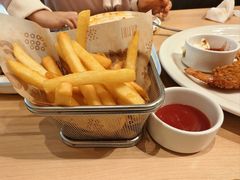 -菲滋意式餐厅(温岭银泰城店)