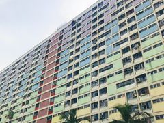 -彩虹村
