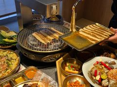 -草家酱蟹炭火烤肉店(珲春南路一店)