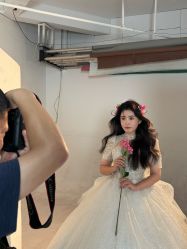 -挪娅婚纱摄影皇家会所