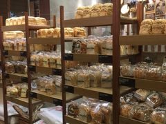面包甜点陈列柜-PAPER STONE BAKERY(天汇广场店)