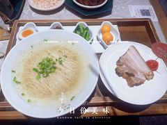 -松鹤面馆·古法焖肉面(观前店)