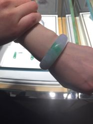 -北京七彩云南翡翠珠宝旗舰店(月坛店)