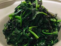 有机菠菜炒紫菜-喜鼎海胆水饺(平安金融中心店)