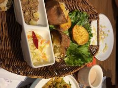 -蒙亨·手把肉·蒙古包文化主题餐厅(天恒广场店)