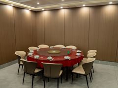 -鑫渔港海鲜本地菜·山海关浑锅(东戴河店)