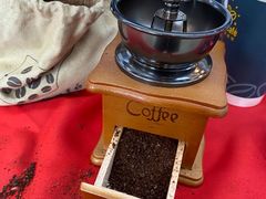 -全家便利店(兴贤路店)