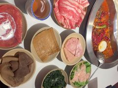 -卤校长重庆火锅(国兴店)