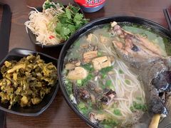 -沈记土鸡米线(七星街品牌中心店)