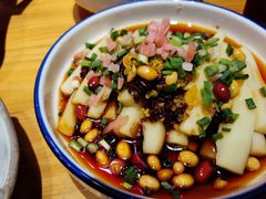 -野山舂·贵州现舂酸汤火锅(鸿通城店)