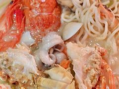 -霆记海鲜·只为这碗面(滨江店)