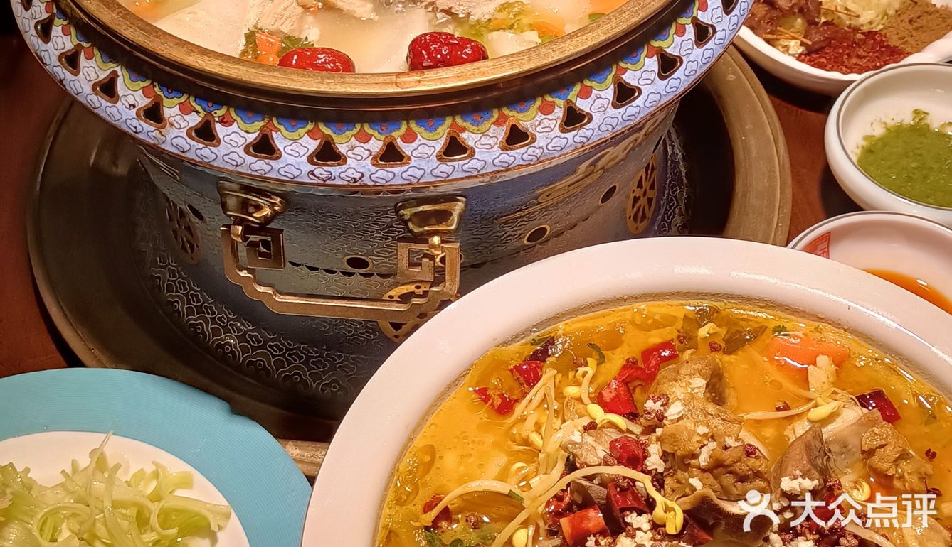 过生日就得羊羊得亿吃羊肉