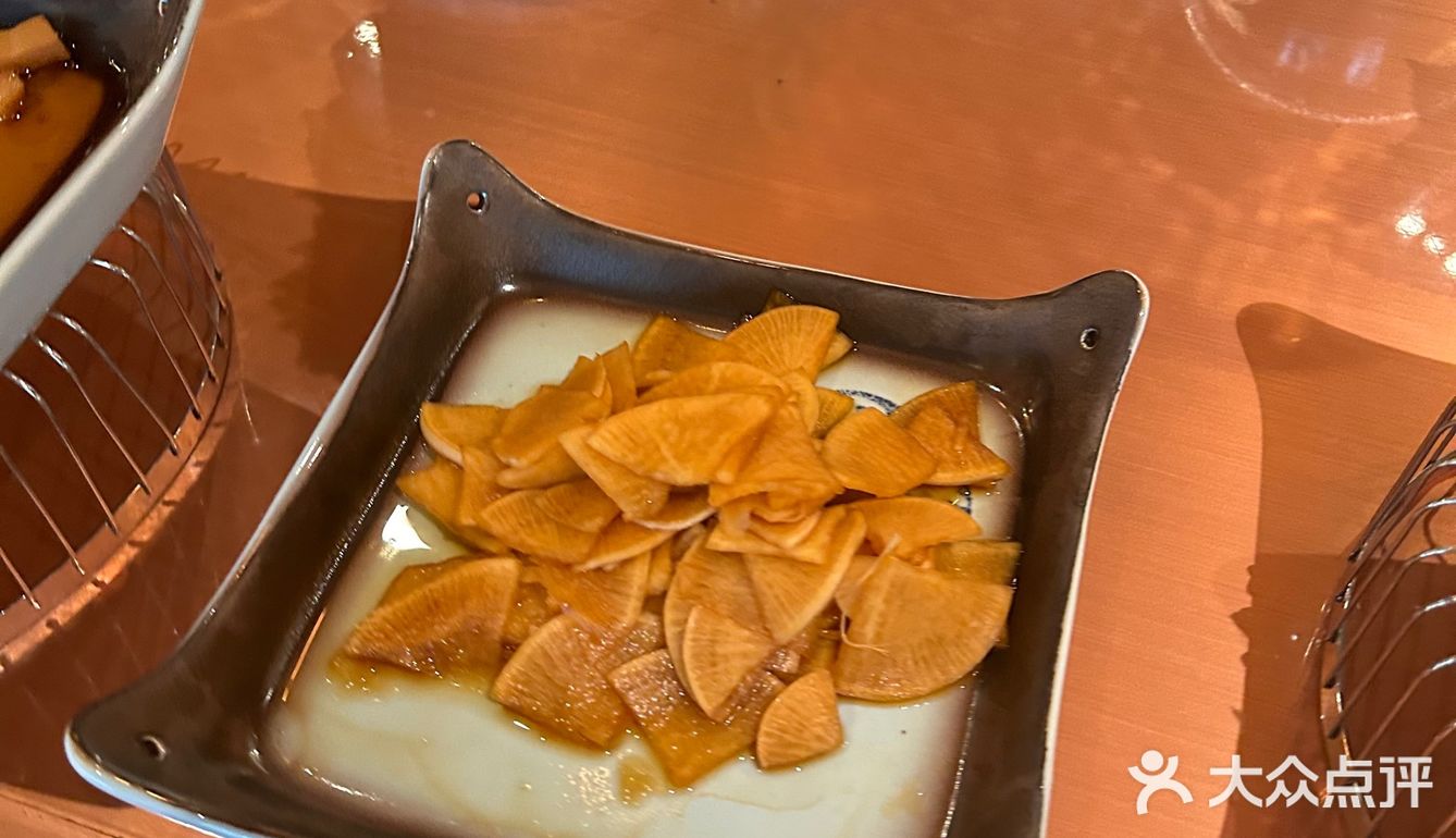 呜呜呜呜吃上了免费五星级早餐