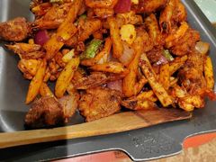 -炭舍干锅·烤鱼(扬名广场店)