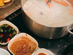 -捞王锅物料理(上海世茂广场店)