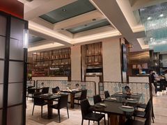 -东方红海鲜百汇(国际大厦店)