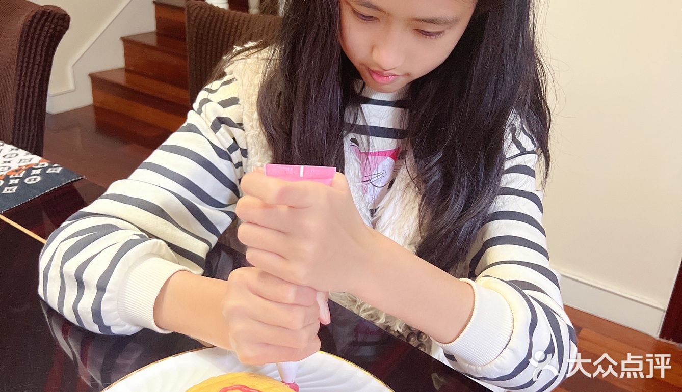 居家美食日记｜上海加油[爱心]戚风蛋糕