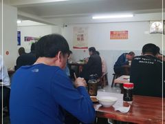 大堂-宝瑞门钉肉饼店