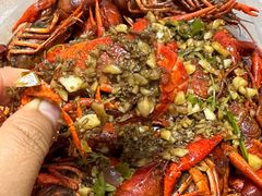 -老东镇啤酒屋海鲜加工·蒸汽海鲜·海鲜烧烤(台东店)