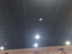 -极限Jump蹦床·新潮玩运动世界·室内乐园·团建·派对中心
