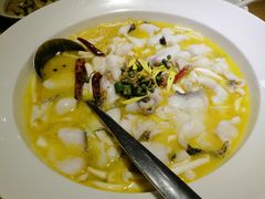 金汤酸菜鱼-吕氏疙瘩汤·海鲜新鲁菜(凯德mall新都心店)