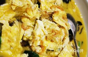 Egg and Black Mushroom Stir-fry