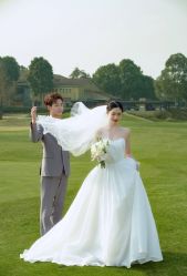 -拾尚映画·STUDIO婚纱摄影(中关村店)