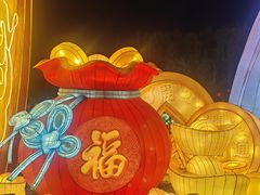 -淄博花灯齐彩城