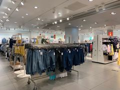 -H&M(华润万象城店)