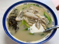 -明呈黄鱼面馆(斜土路店)