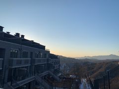 -明月食府(二区干二路店)