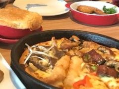 -必胜客(百联又一城店)