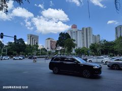 -汕头金海湾大酒店(万象城店)