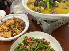 -湖南人家湘菜馆(镇江路店)