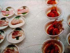-雍容荟活波龙自助餐(IFS黑金店)
