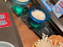 -捞王锅物料理(上海世茂广场店)