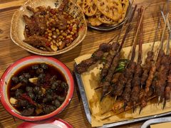 -冶建镜子·老南昌大排档·江西虾王(总店)