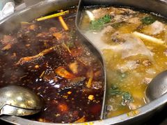 -肖肖酸萝卜鱼火锅(总店)
