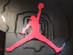 -Air Jordan(世贸天阶店)