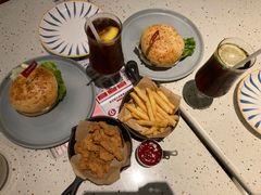 -必胜客(海滨店)