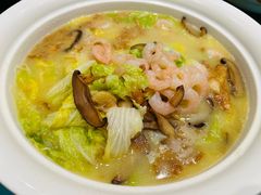 -一家人(凯旋路店)